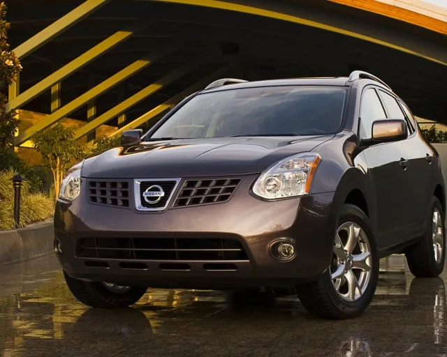 Nissan Rogue 2.5 AT — 14