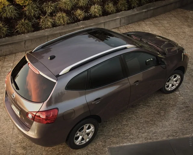 Nissan Rogue 2.5 AT — 13