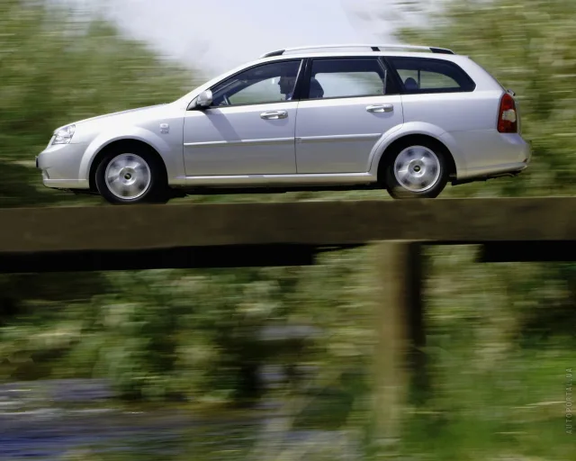 Chevrolet Lacetti 1.8 AT CDX — 13