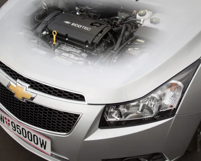 Chevrolet Cruze хетчбек — 13