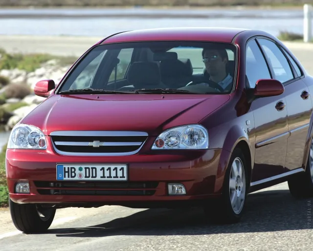 Chevrolet Lacetti (Шевроле Лачетти) cедан — 12