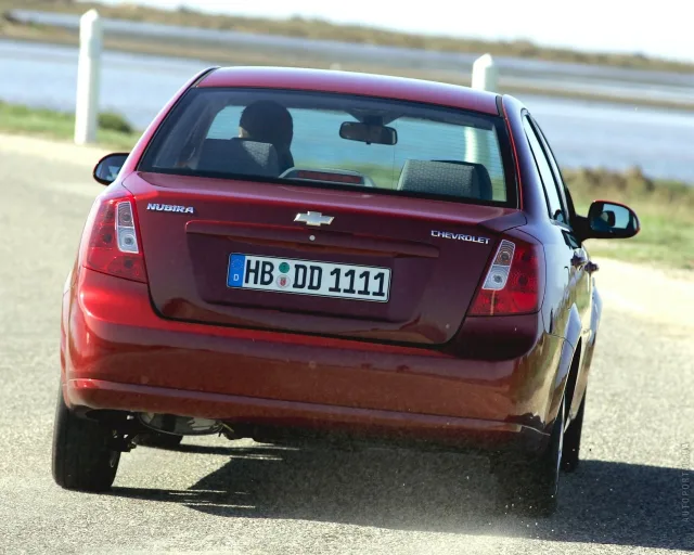 Chevrolet Lacetti (Шевроле Лачетти) cедан — 19