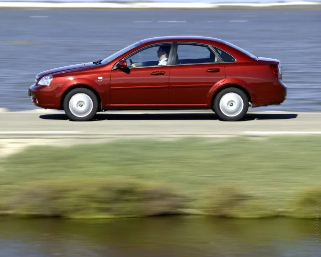 Chevrolet Lacetti (Шевроле Лачетти) cедан — 11