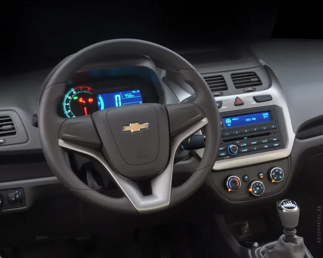 Chevrolet Cobalt 1.5 AT LT — 7