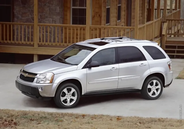 Chevrolet Equinox кросовер — 8