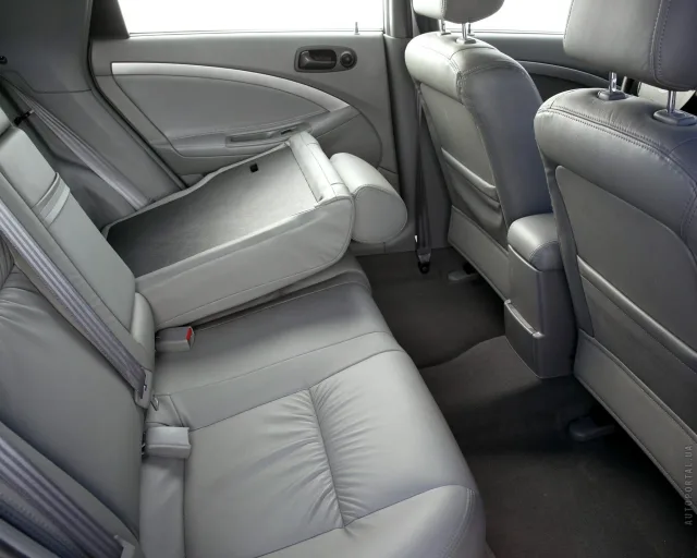 Chevrolet Lacetti 5-door hatchback — 2