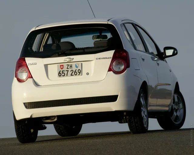 Chevrolet Aveo (Шевроле Авео) 5-ти дверный хэтчбек — 18