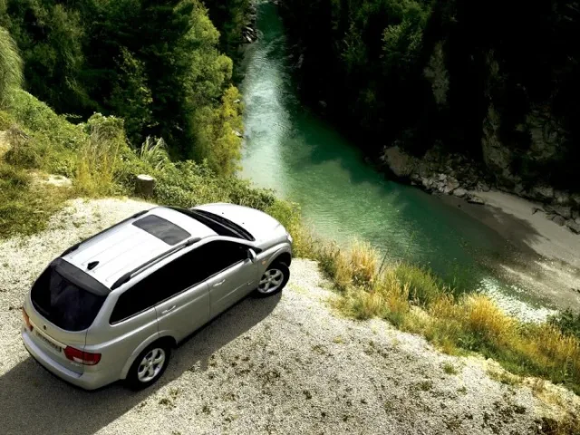 SsangYong Kyron (Санг Йонг Кайрон) внедорожник — 10