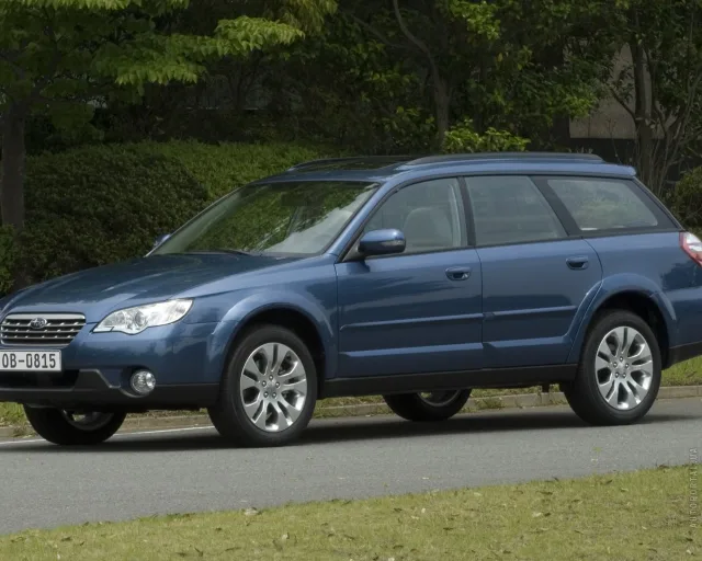 Subaru Outback 2003 універсал — 16