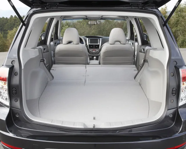 Subaru Forester 2.5 MT VR — 4