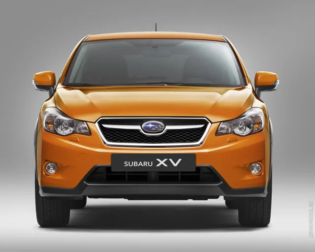 Subaru XV 2011 кросовер — 13