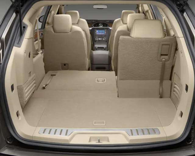Buick Enclave (Бьюик Энклейв) кроссовер — 3