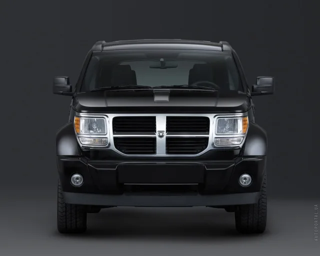 Dodge Nitro 2.8D AT SXT — 7