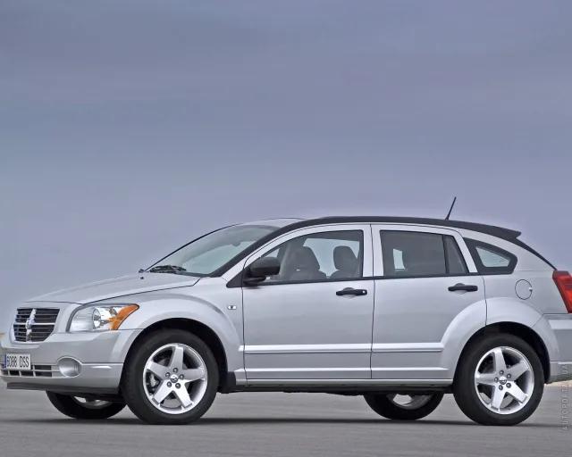 Dodge Caliber (Додж Калибер) кроссовер — 19
