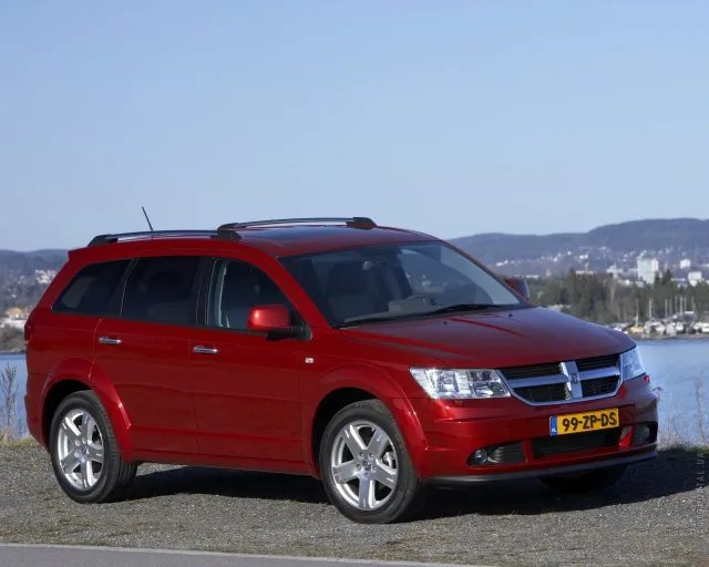 Dodge Journey crossover — 11