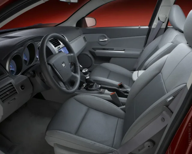 Dodge Avenger sedan — 2