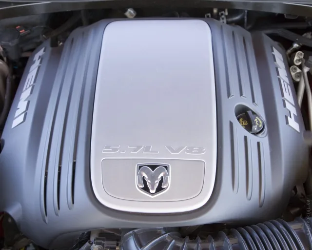 Dodge Challenger (Додж Челенджер) купе — 15