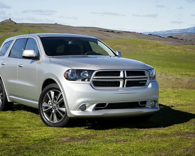 Dodge Durango crossover — 23