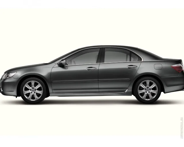 Honda Legend sedan — 24