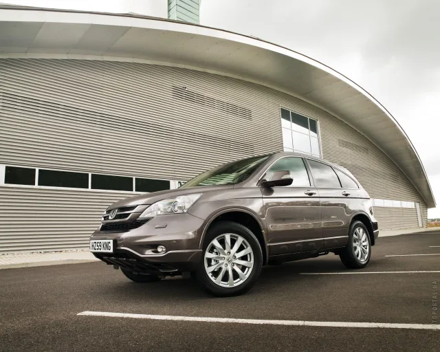 Honda CR-V 2.0 MT Elegance — 8