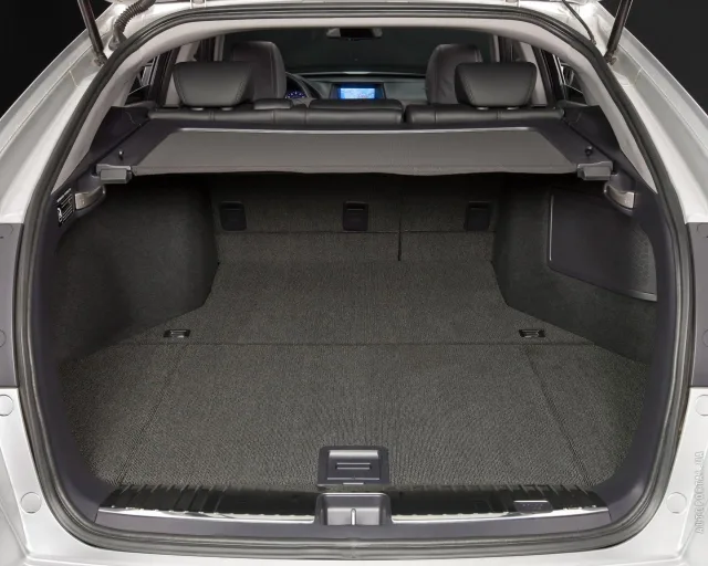 Honda Crosstour кросовер — 12