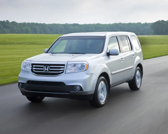 Honda Pilot 2012 crossover — 24
