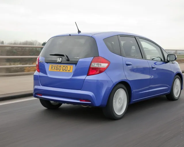 Honda Jazz 2011 microvan — 21