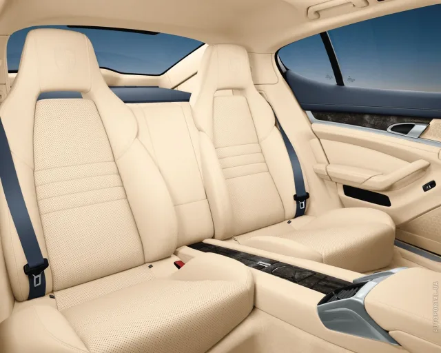 Porsche Panamera S 4.8 MT — 11