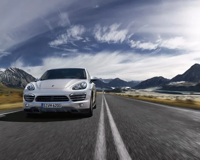 Porsche Cayenne 2010 кросовер — 20