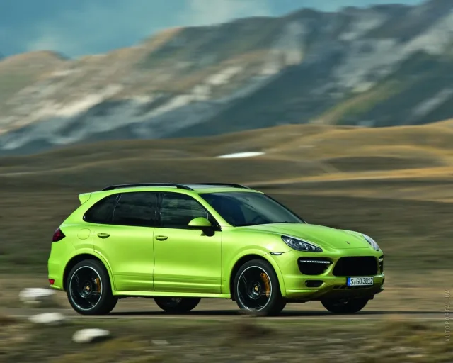 Porsche Cayenne GTS кросовер — 20
