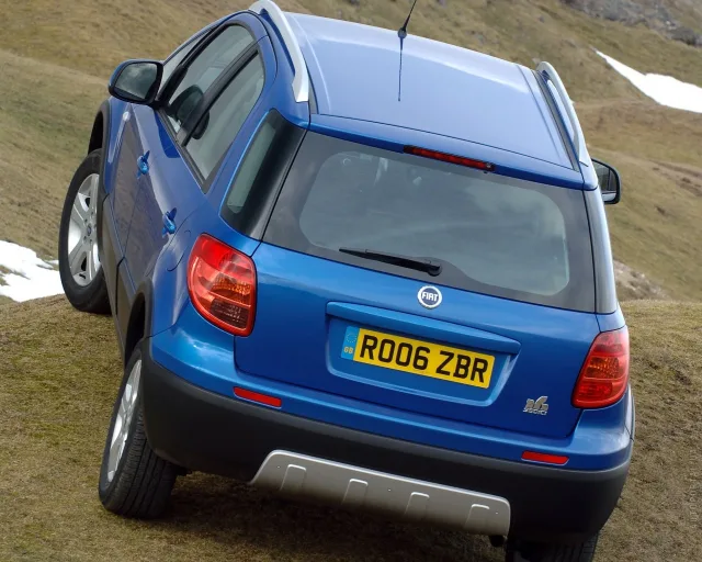 Fiat Sedici 1.6 MT Dynamic — 21