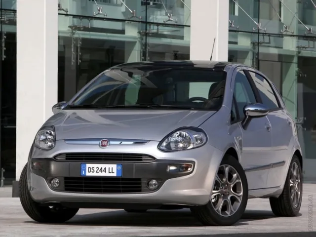 Fiat Punto Evo 5dr хетчбек — 8