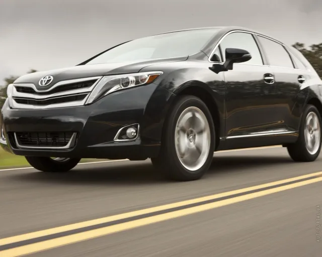 Toyota Venza 2.7 AT Premium 4WD — 13