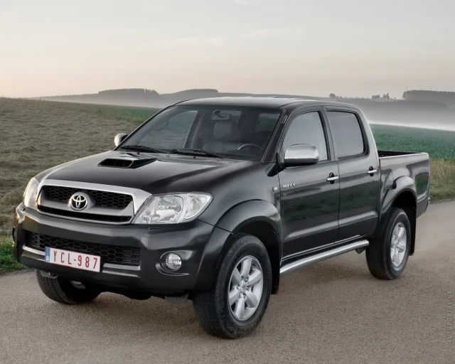 Toyota Hilux 2005 pickup — 18