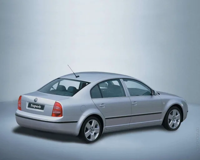 Skoda Superb 2001 (Шкода Суперб) седан — 12