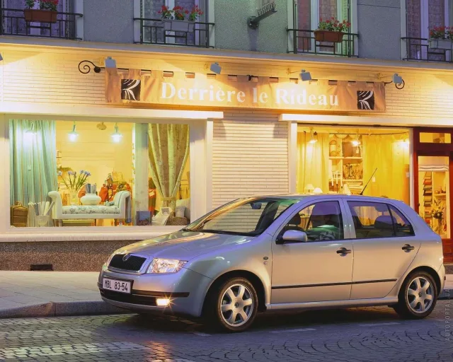 Skoda Fabia 2000 (Шкода Фабия) хэтчбек — 23