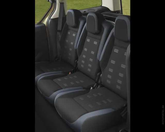 Citroen Berlingo 1.6D MT Touch — 13