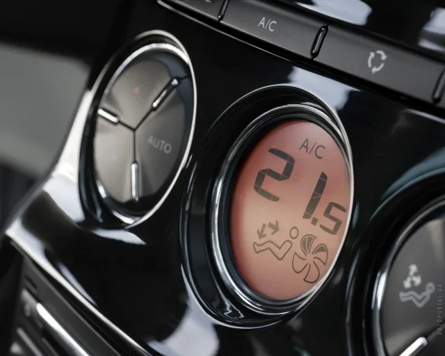 Citroen C3 1.4 MT Attraction — 13