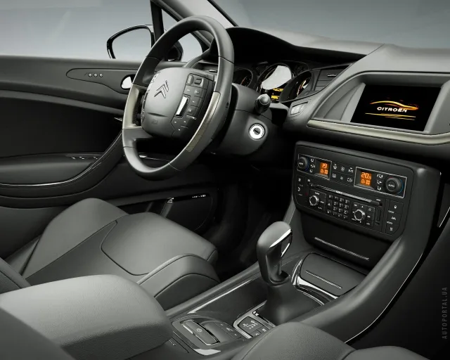 Citroen C5 седан — 7