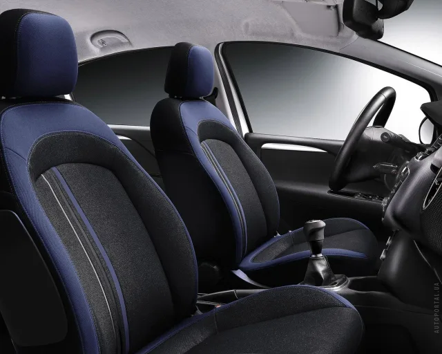Fiat Punto 2012 5-дверний хетчбек — 3