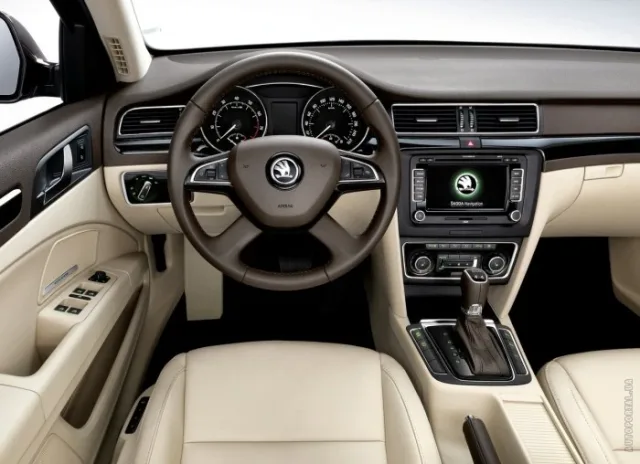 Skoda Superb Combi 1.8 TSI(152) MT Active — 5