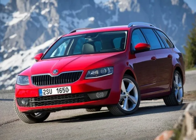 Skoda Octavia Combi A7 2013 — 16