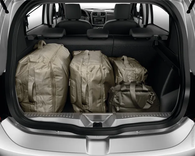 Renault Sandero 1.2 MT Expression — 10