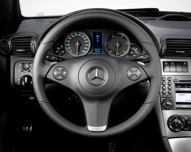 Mercedes-Benz CLC-Class (Мерседес Бенц ЦЛЦ-Класс) хэтчбек — 4