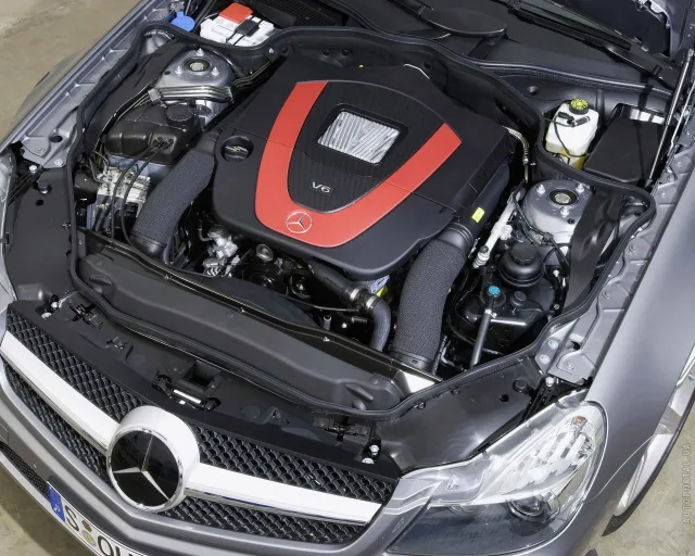 Mercedes-Benz SL-Class 2008 coupe convertible — 3