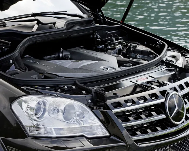 Mercedes-Benz ML 500 AT — 10