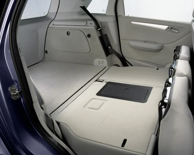 Mercedes-Benz B-Class 2005 microvan — 18