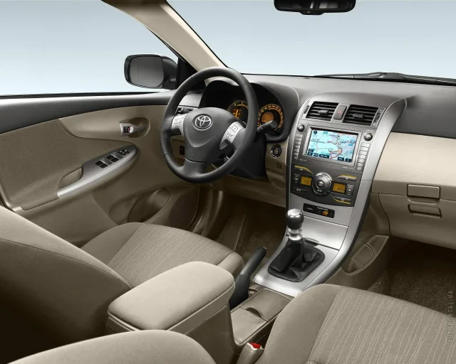 Toyota Corolla 1.6 MT Terra new — 8