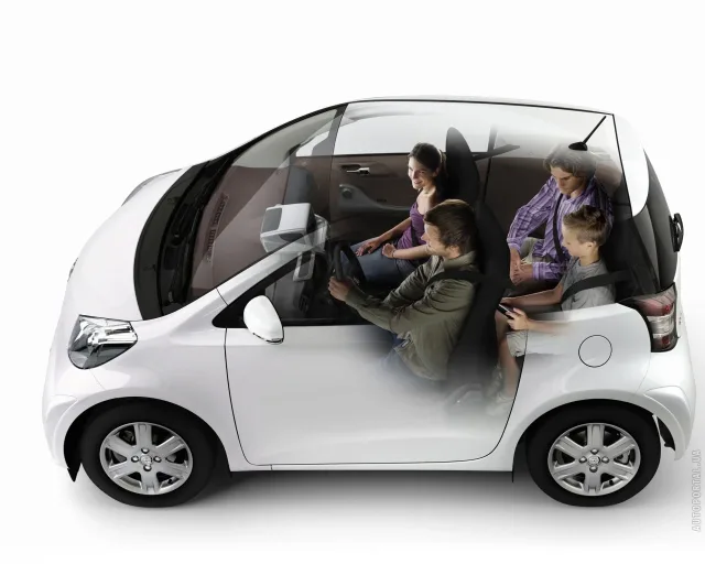Toyota iQ хетчбек — 12