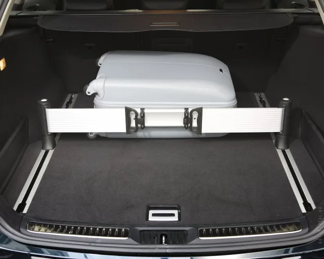 Toyota Avensis Tourer 2012 station wagon — 20